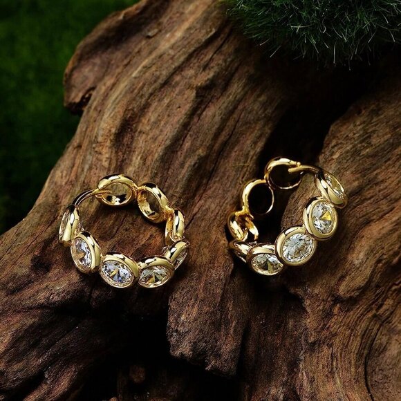 Yellow Gold Fashionable Women's Charm Cubic Zirconia Hoop Earrings - Picture 5 of 8